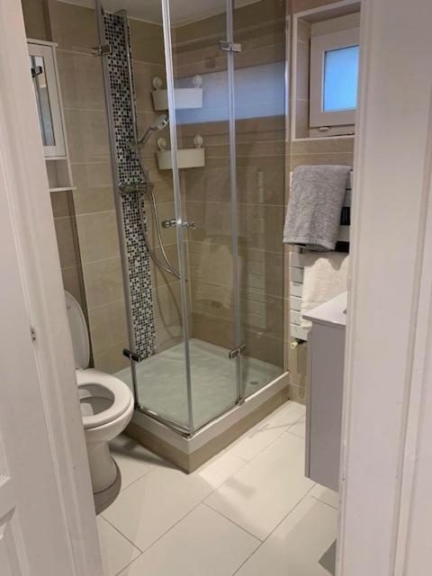 Auberge Appartement Ormesson Sur Marne / Sucy En Brie Exteriör bild